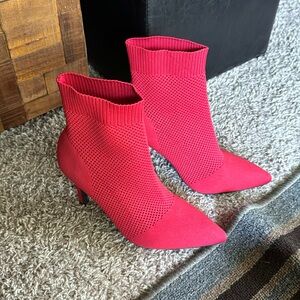 MIA McKinley Sock Boots, Red, Size 6M, Good Condition, Minor scuff on shoe.